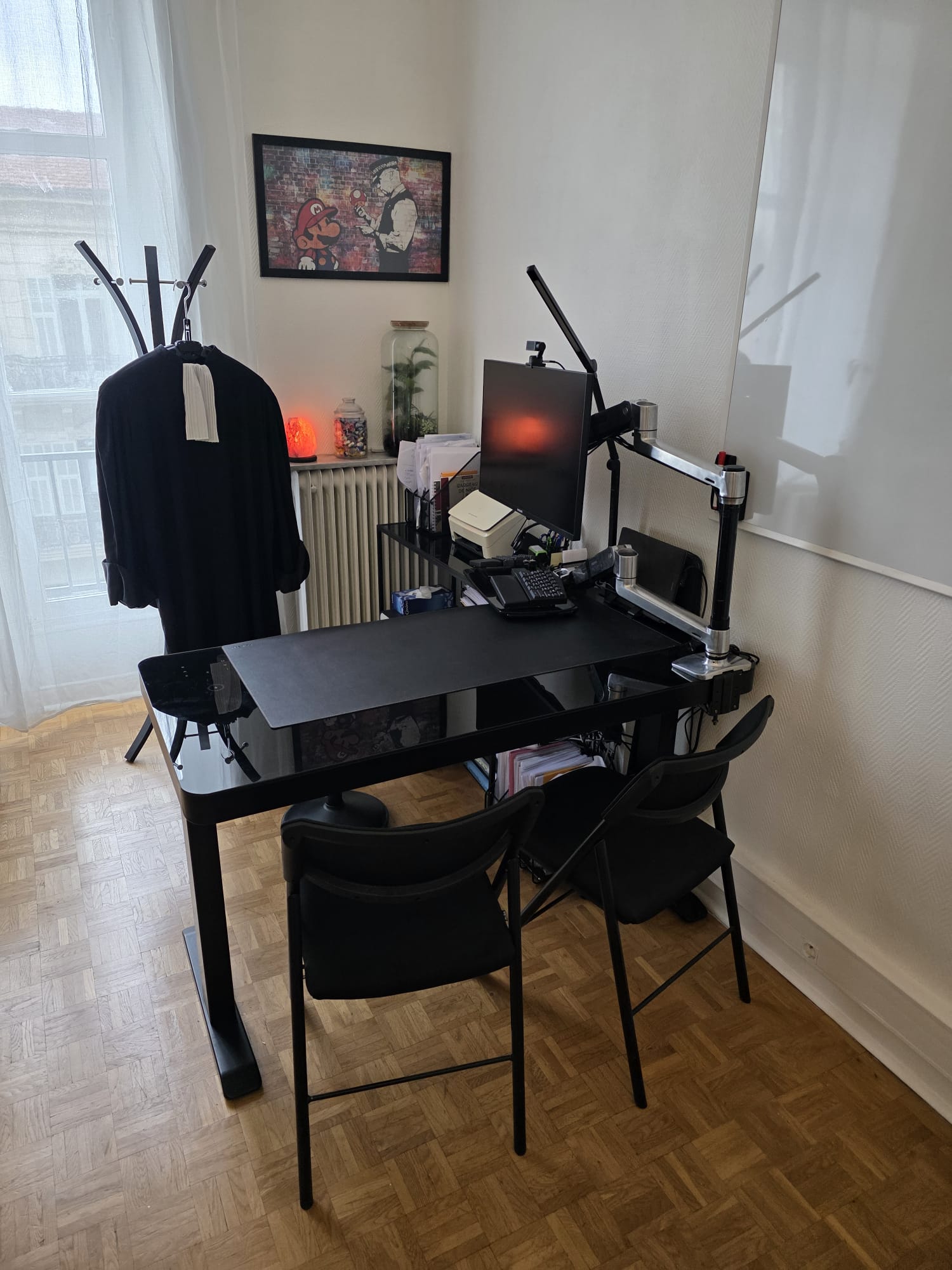 Espace de travail du cabinet Aequivalens à Nice